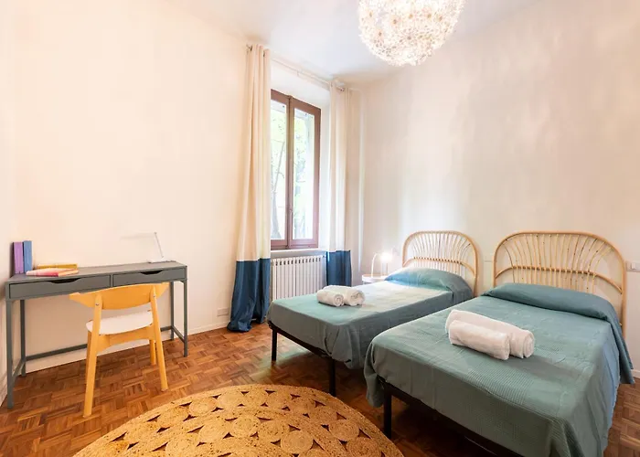 Guesthost - Borgo Bliss In Parma's San Giuseppe District דירה פארמה