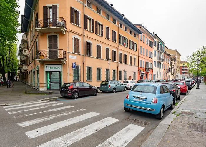 Guesthost - Borgo Bliss In Parma's San Giuseppe District דירה *